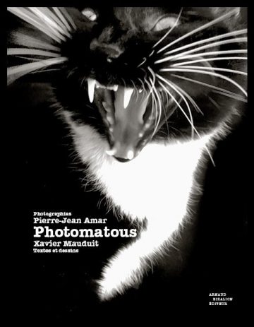 Photomatous